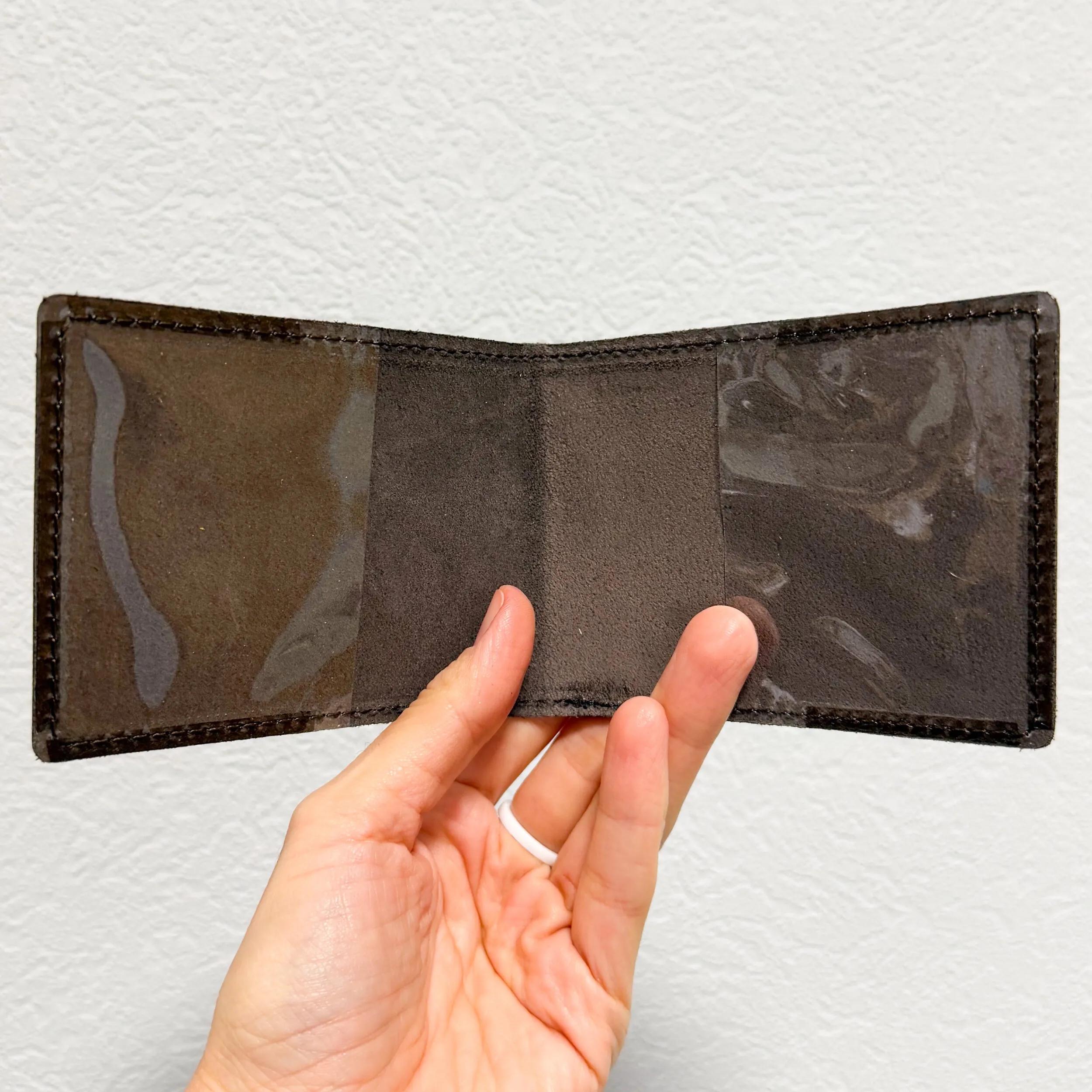 Обкладинка на посвідчення УБД. . 